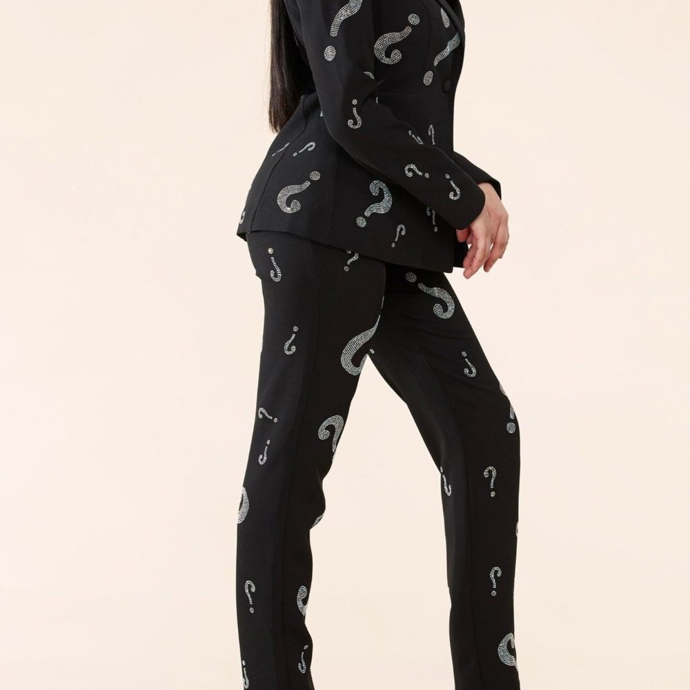 BLACK PANTSUIT W/ RHINESTONE QUESTION MARKS - Picture 3 of 7